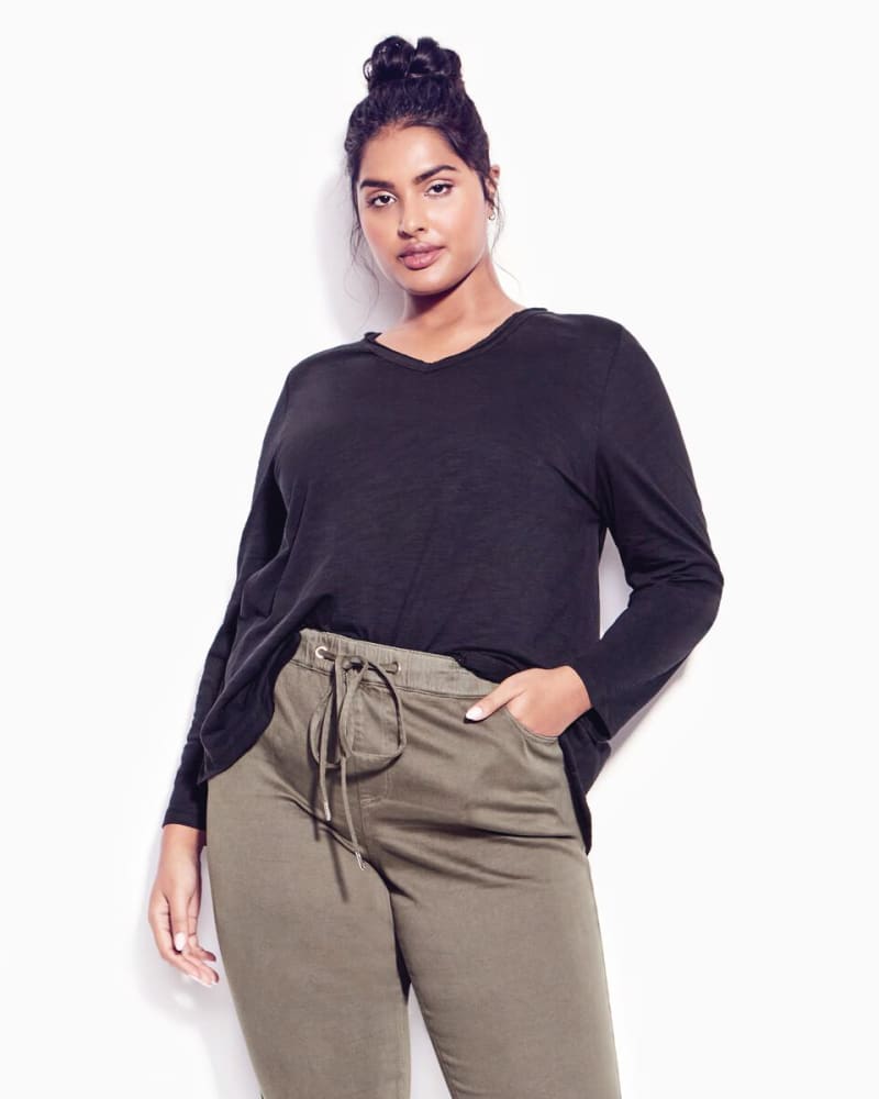 Plus size model wearing Blake Long Sleeve Tee by Avenue | Dia&Co | dia_product_style_image_id:171733